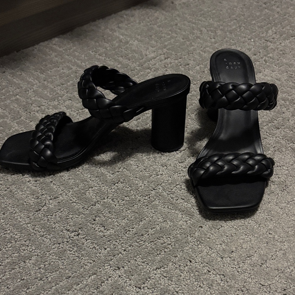 a new day Black Braided Heels